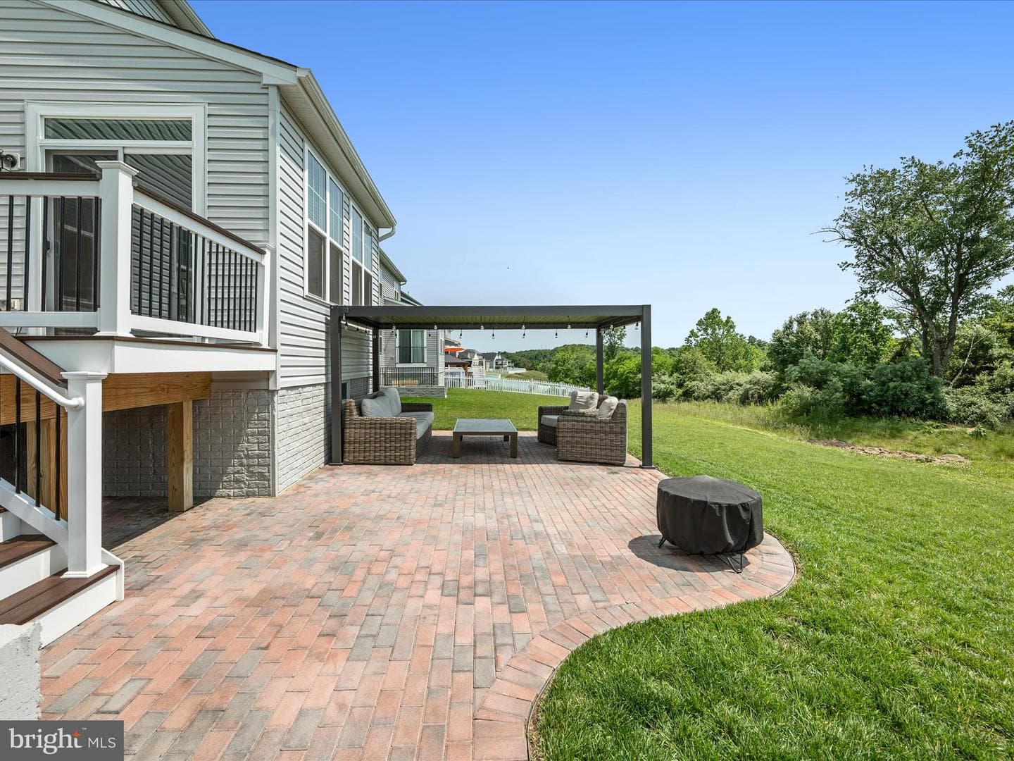104 Barrister St photo 50