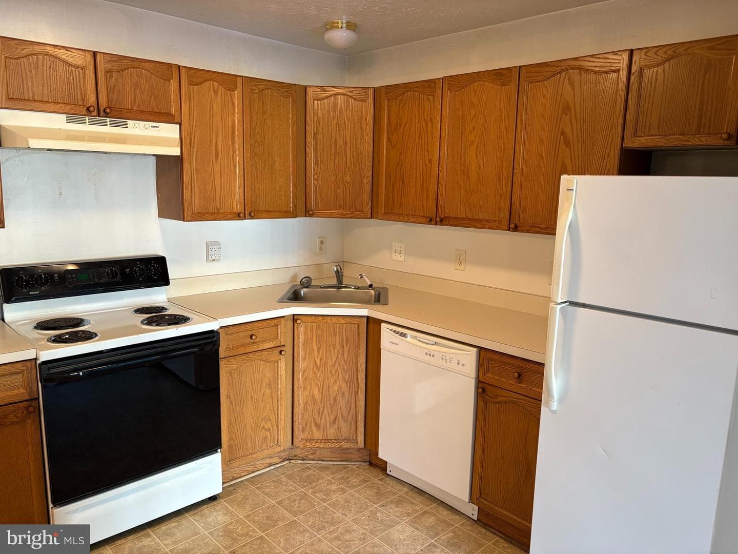 129 Brookland Terrace #1 photo 4
