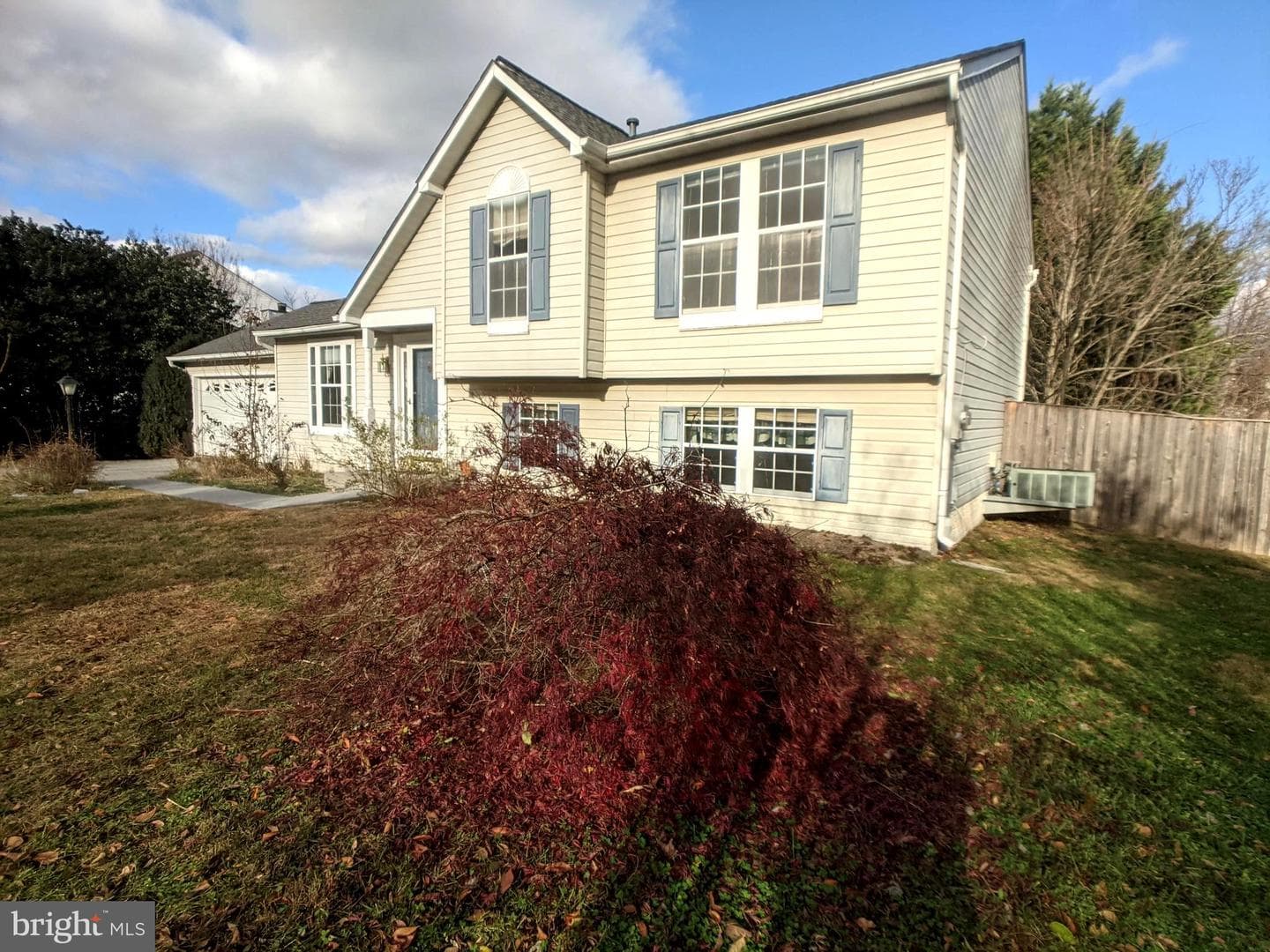106 Patrick Place photo 2