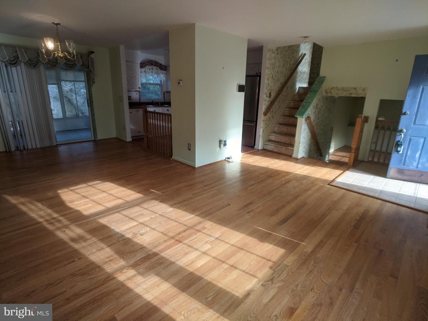 106 Patrick Place photo 4