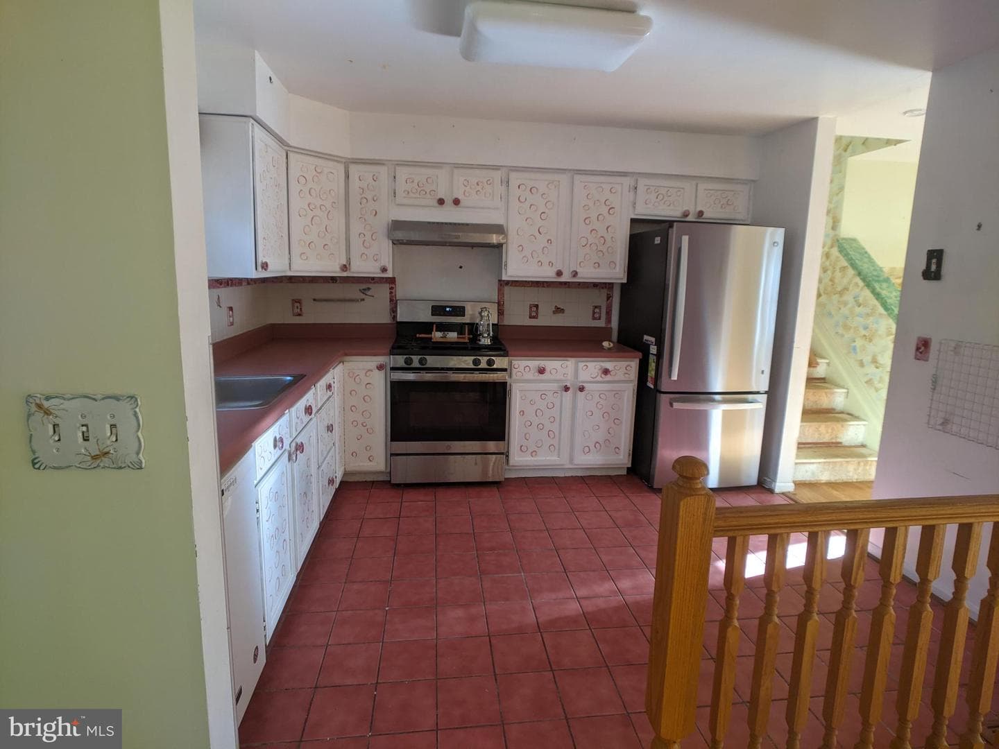 106 Patrick Place photo 5