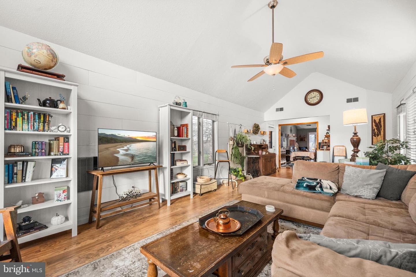 323 Masters Drive photo 17