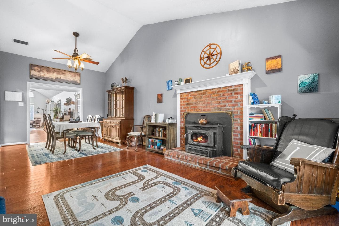 323 Masters Drive photo 6