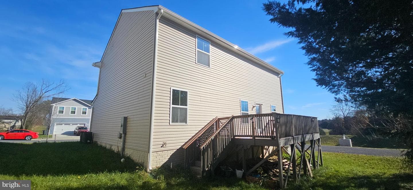 163 Emmet Street photo 43