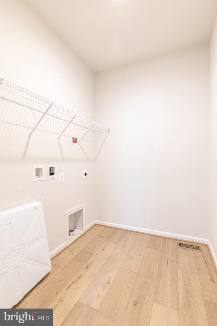 101 Goshen Place photo 19