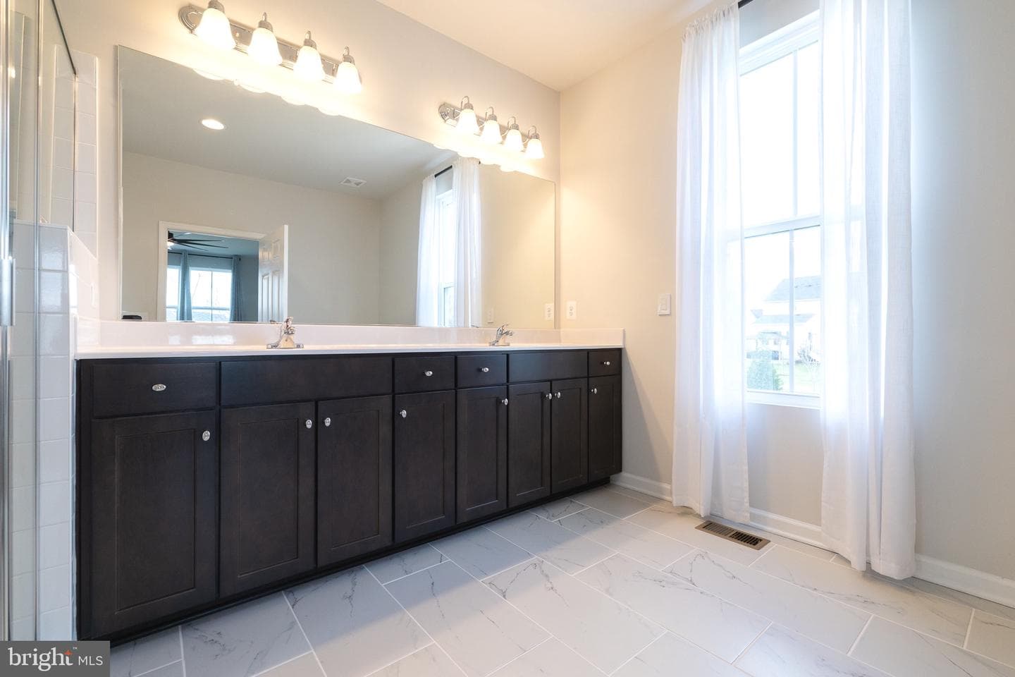 101 Goshen Place photo 29
