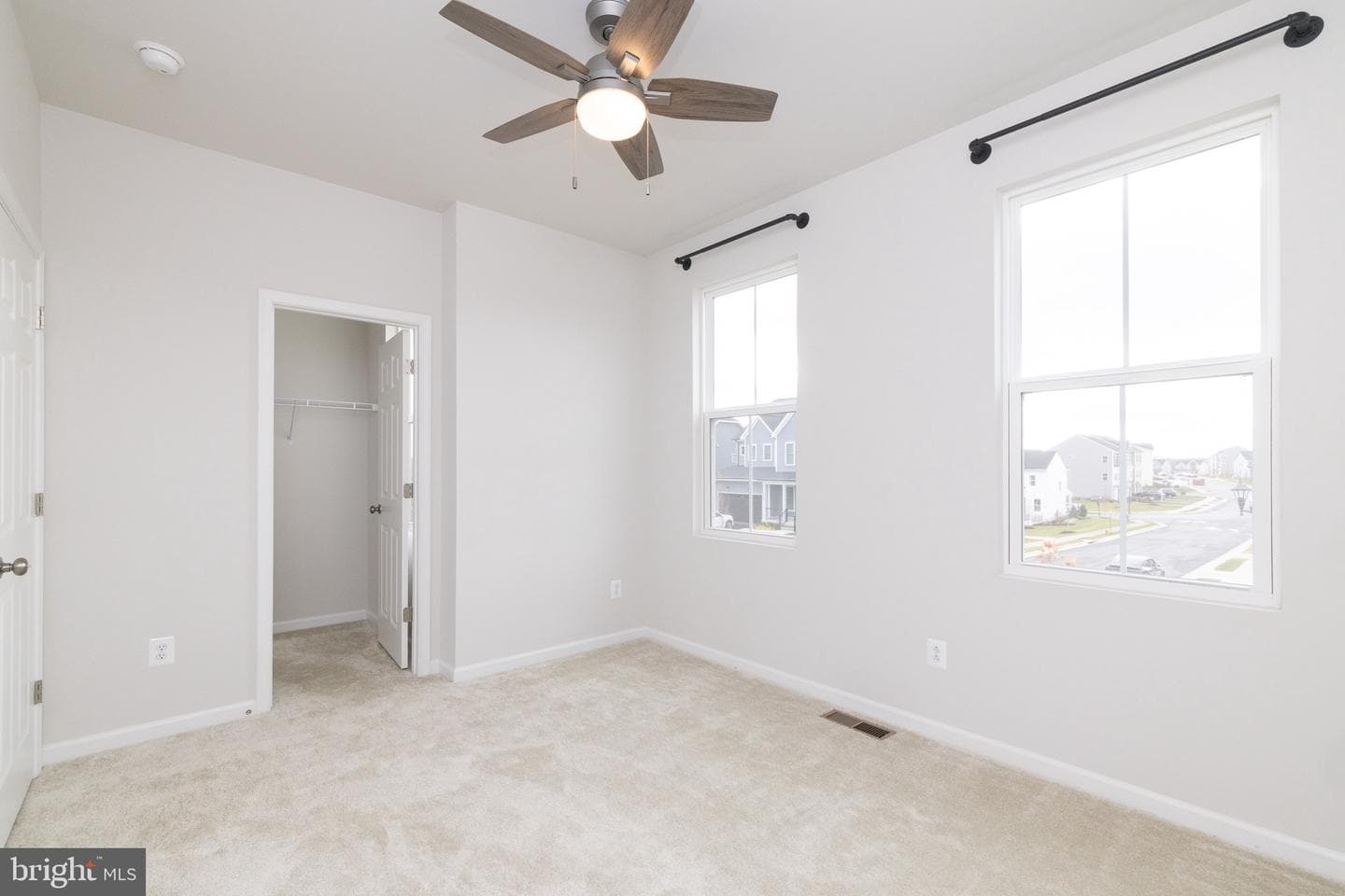 101 Goshen Place photo 32