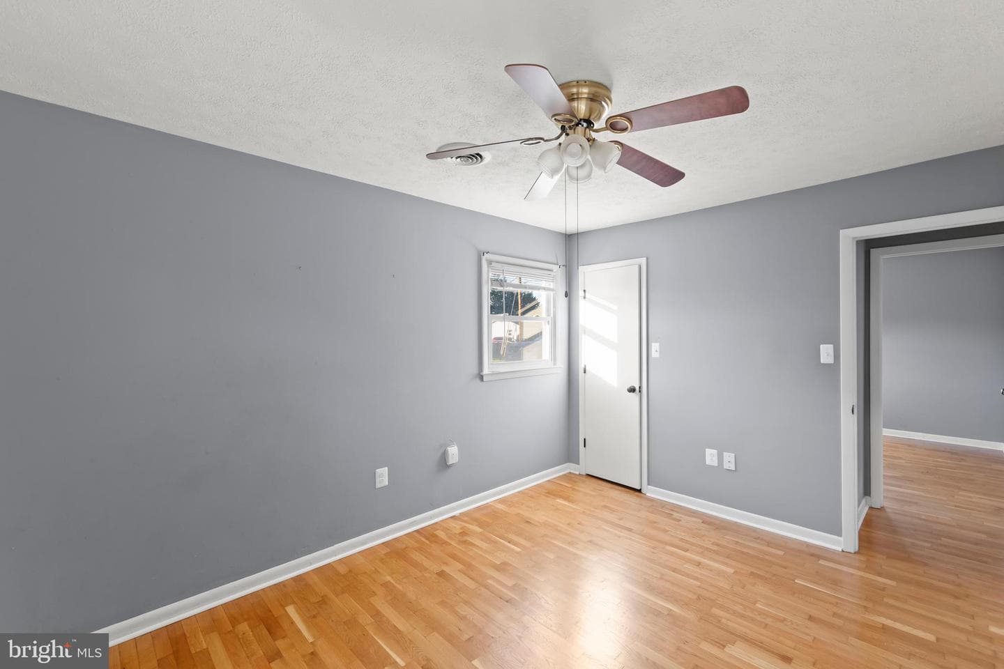 126 Plainfield Drive photo 17