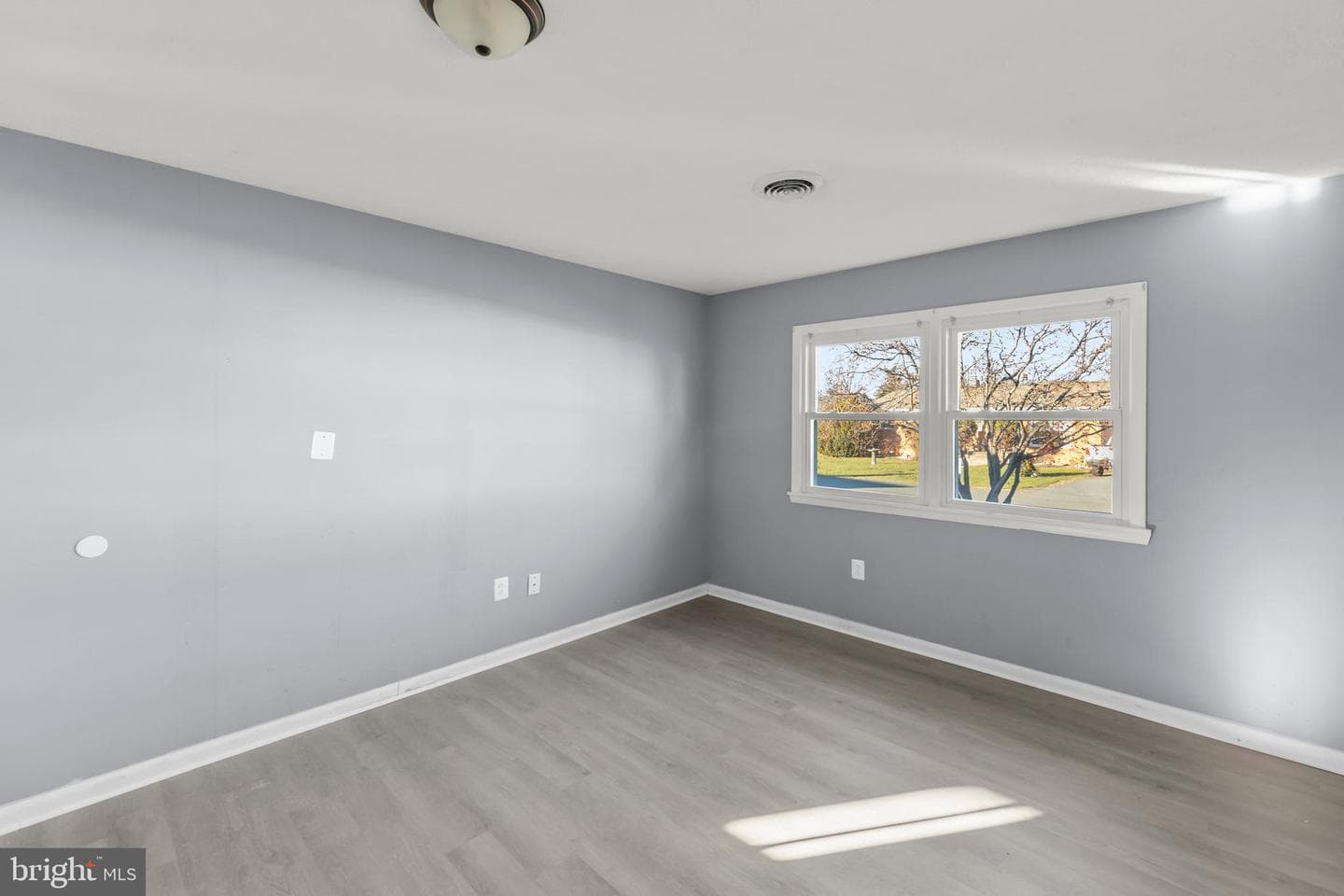 126 Plainfield Drive photo 25