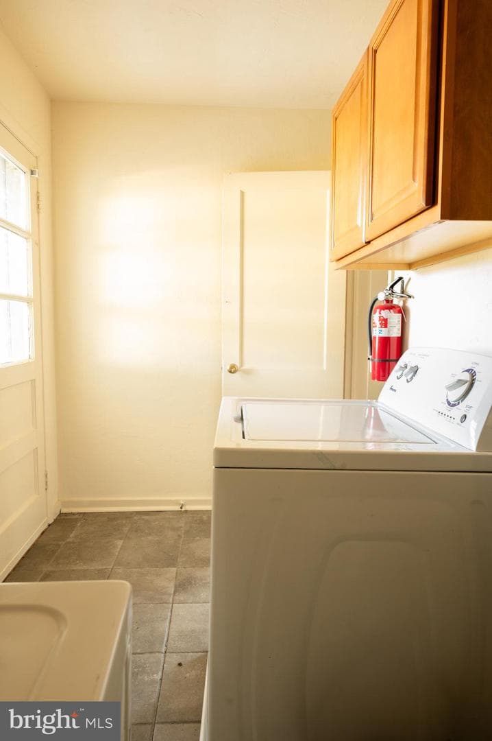 108 Martin Drive photo 33