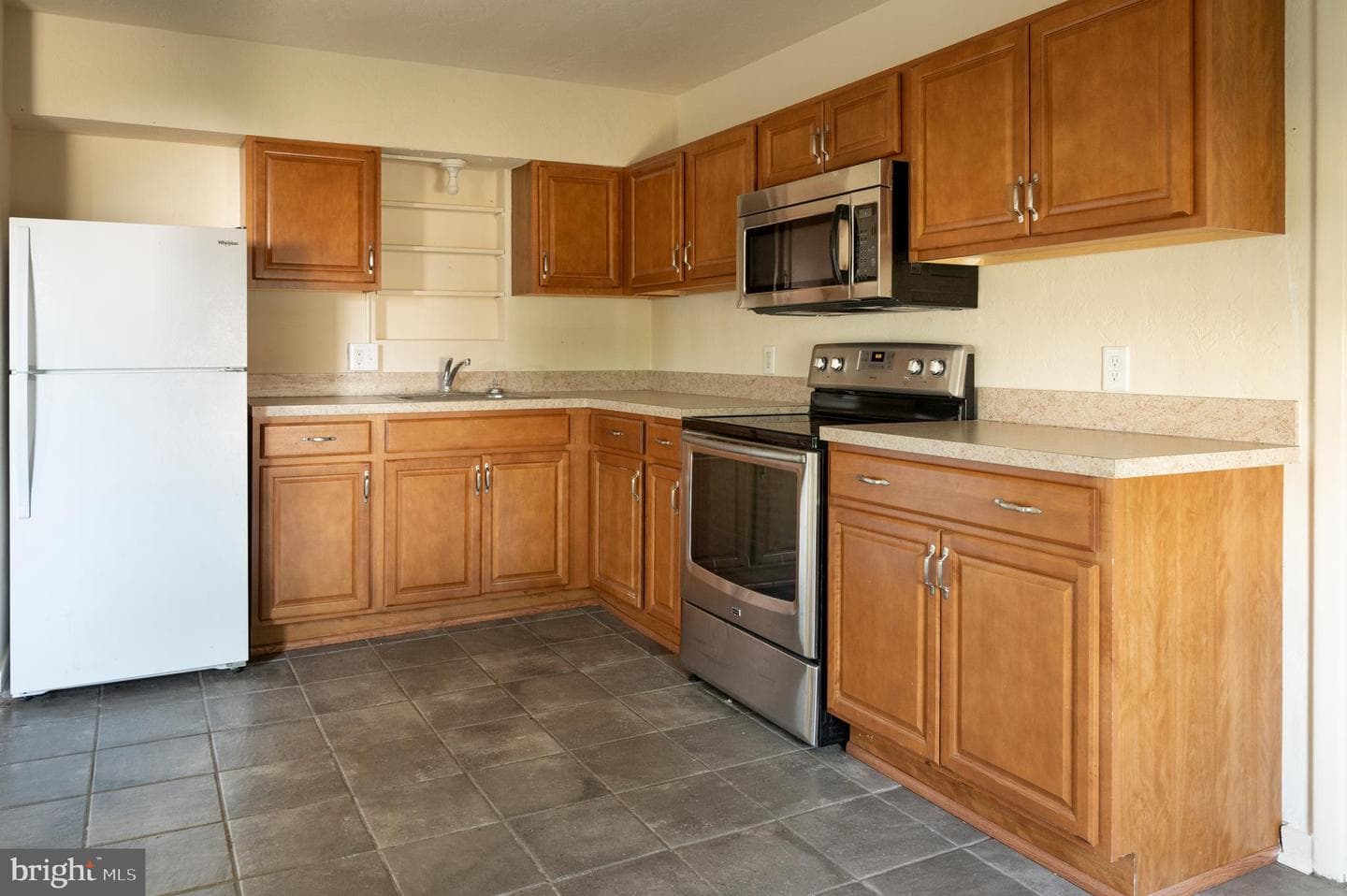 108 Martin Drive photo 9