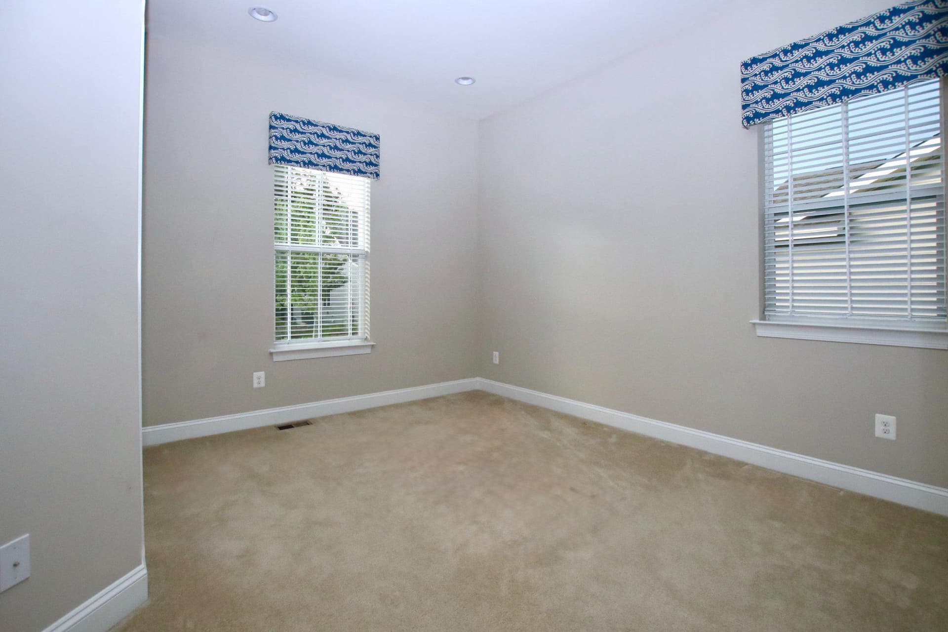 114 Turnstone Lane photo 28