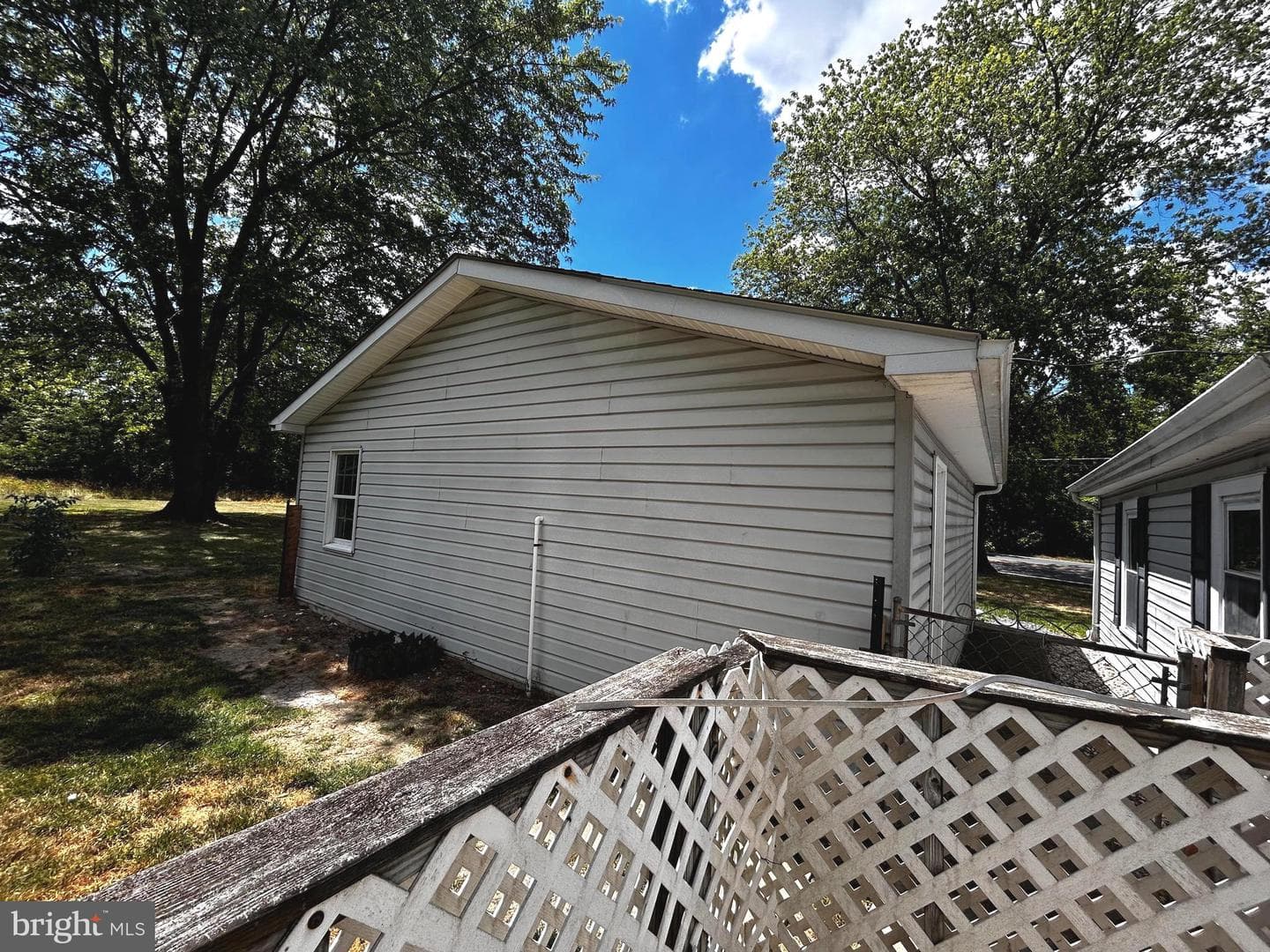 703 White Oak Road photo 18
