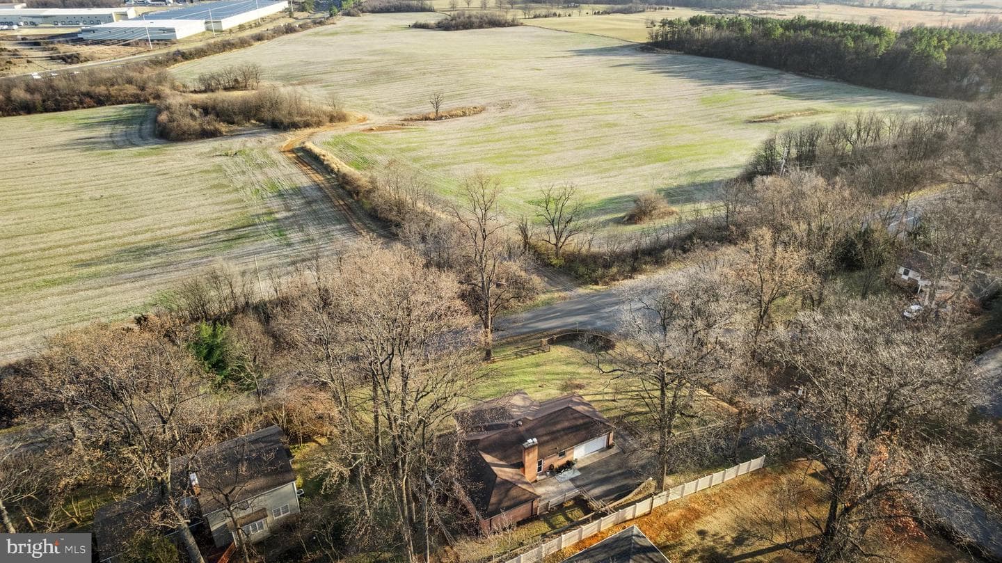 3466 Middle Road photo 48