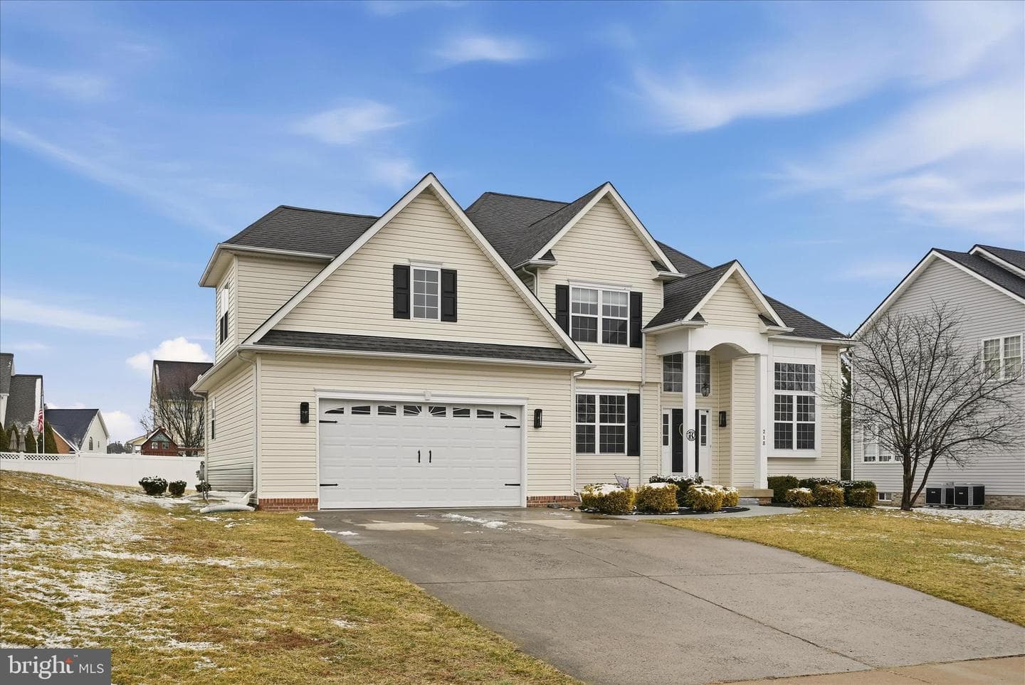 218 Flanagan Drive photo 3