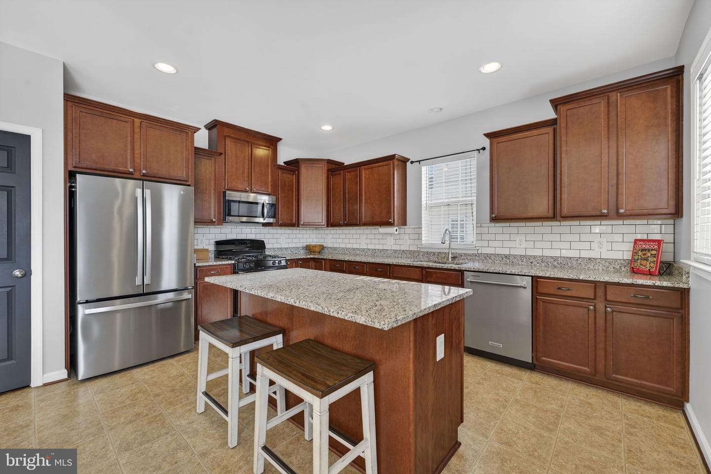 104 Blackford Drive photo 9