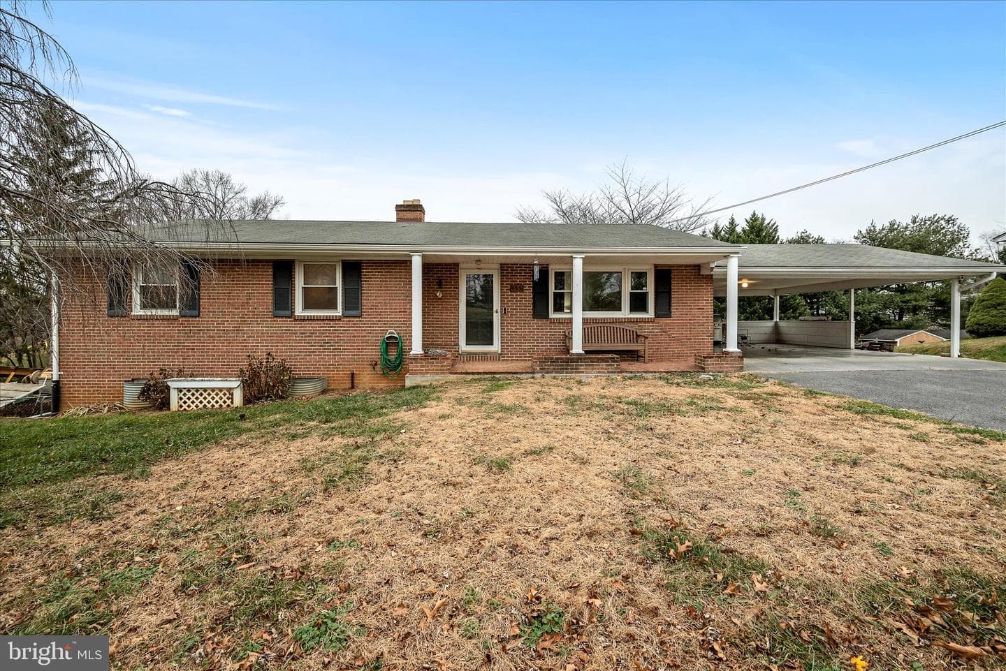 133 Meade Drive photo 2