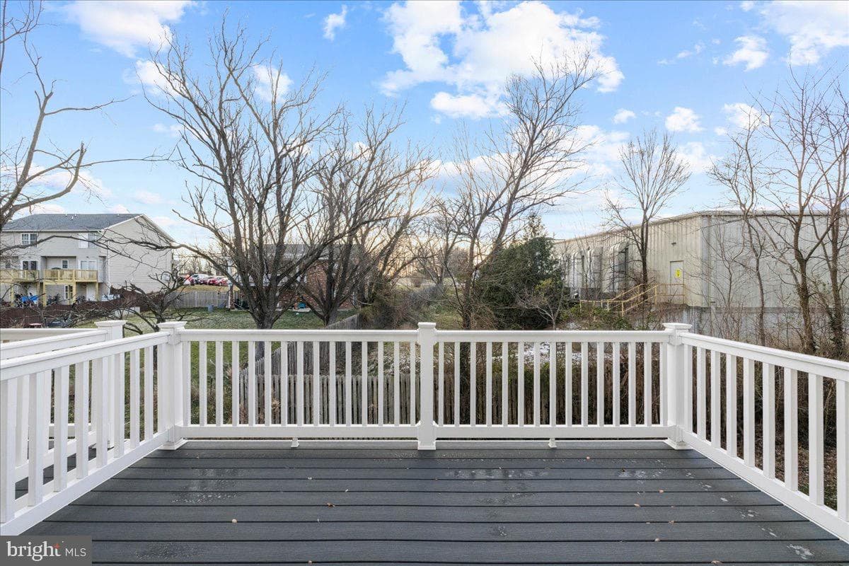 131 Kensington Circle photo 6