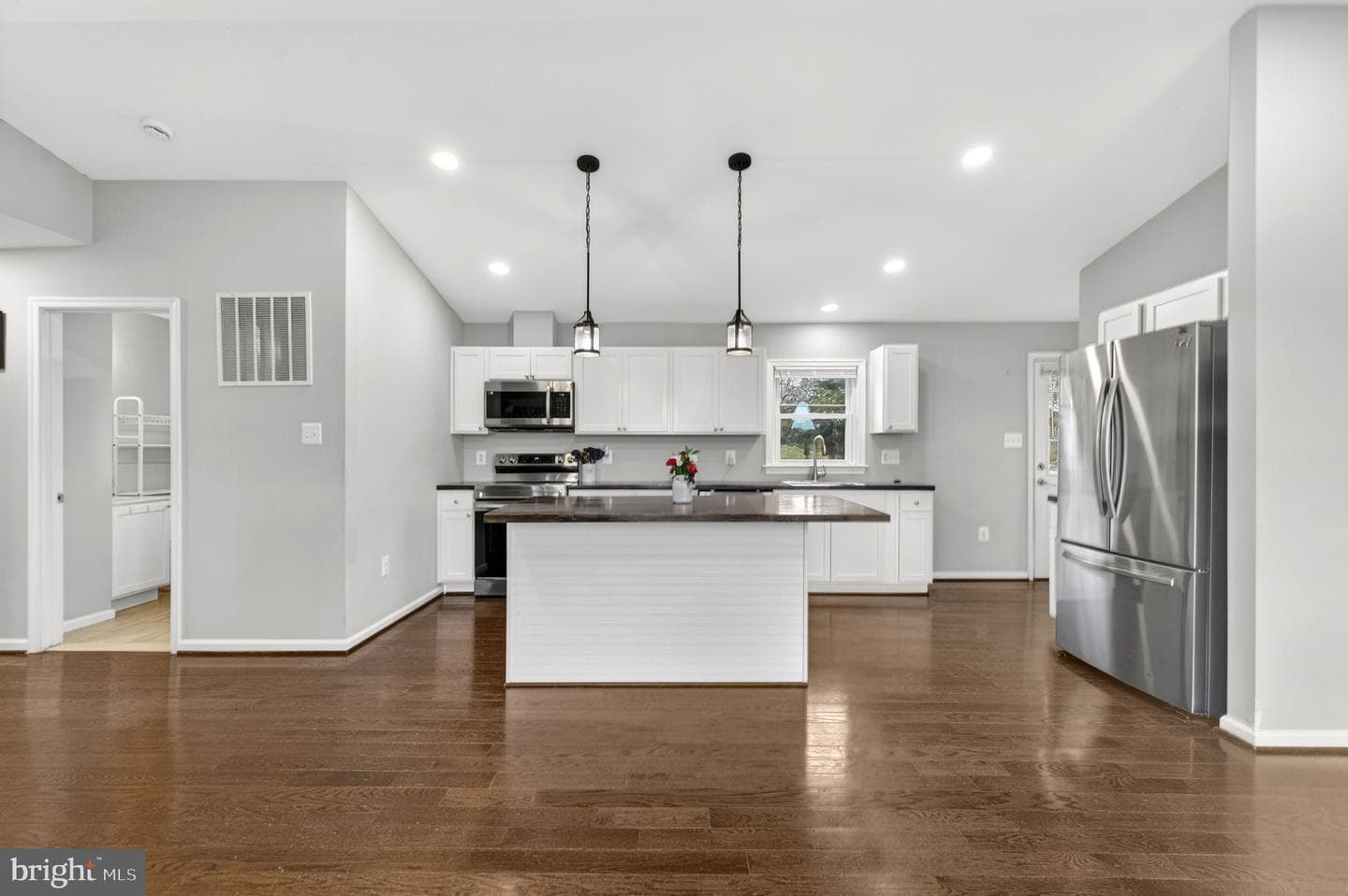 1636 Double Church Road photo 2
