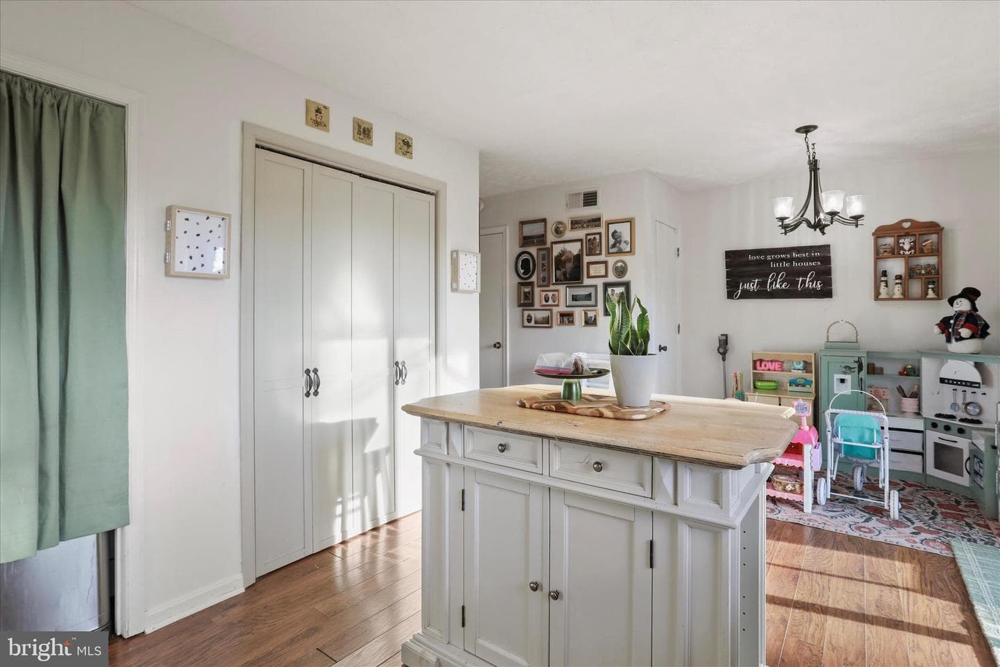 219 Brunswick Road photo 12