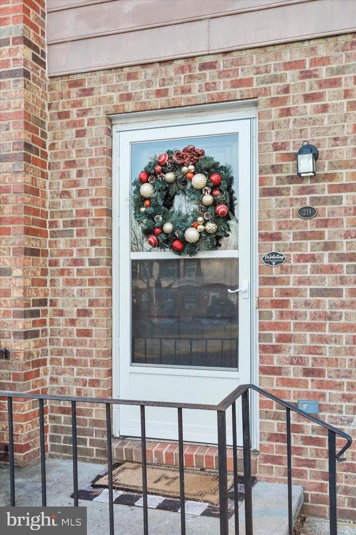 219 Brunswick Road photo 3