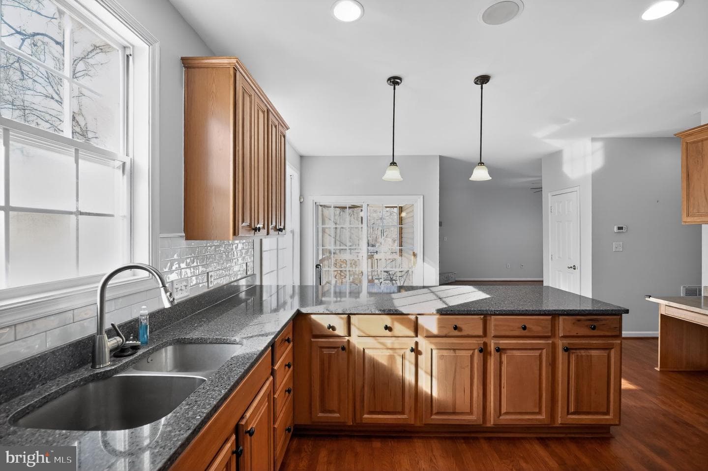 196 Joline Drive photo 23