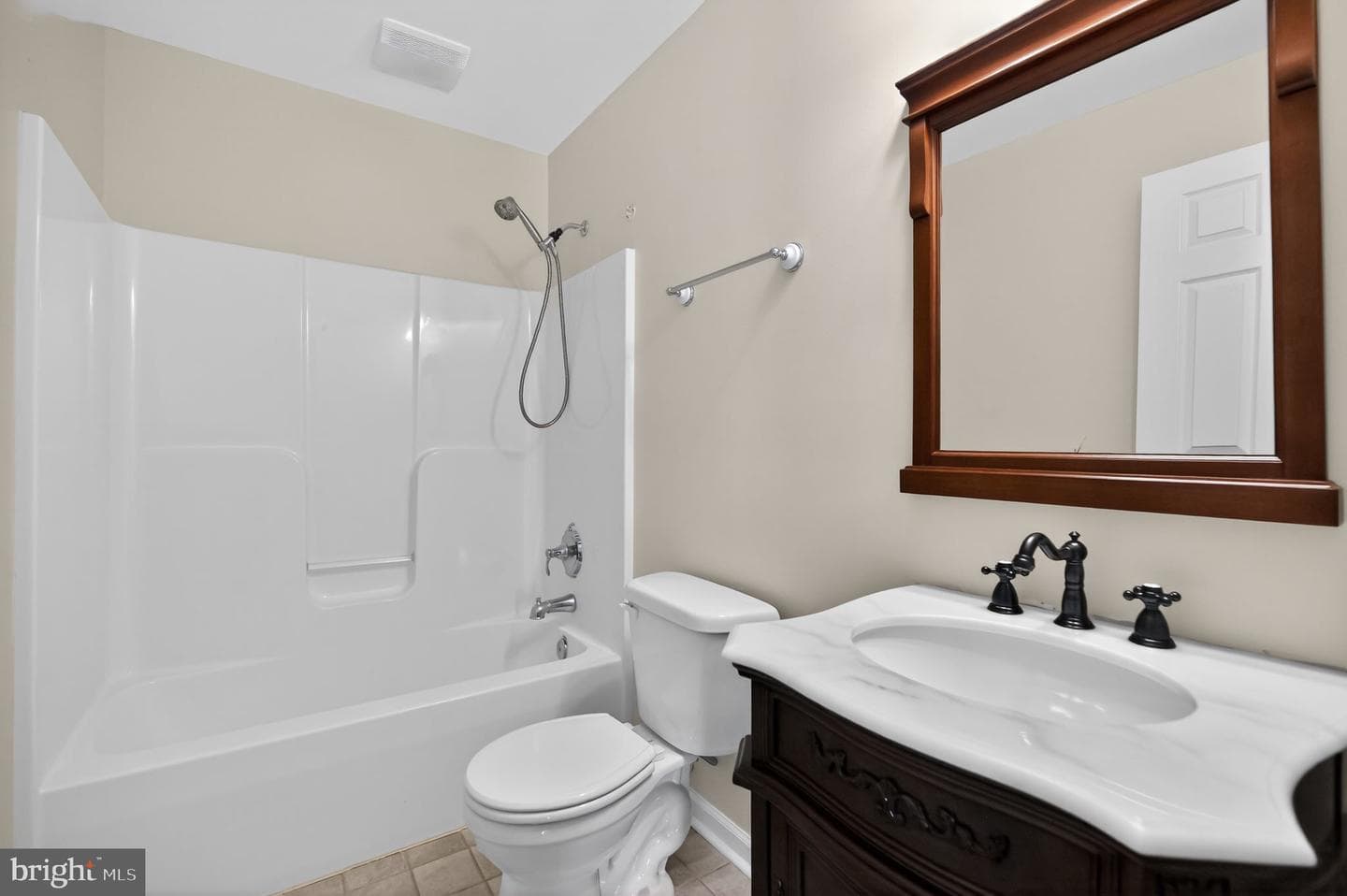 196 Joline Drive photo 46