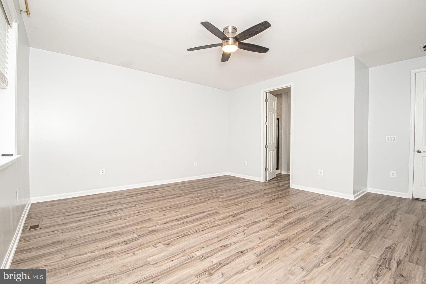 147 Westchester Drive photo 16