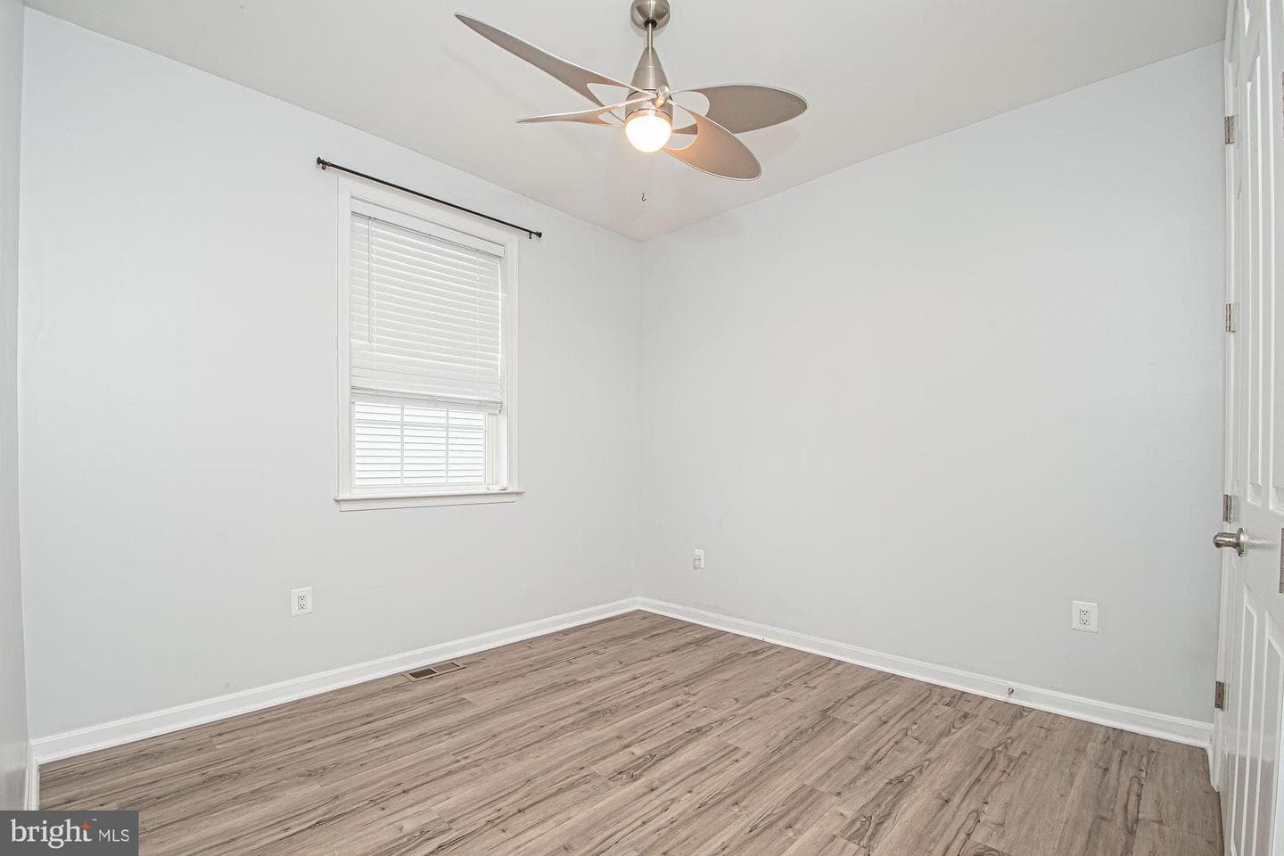 147 Westchester Drive photo 27
