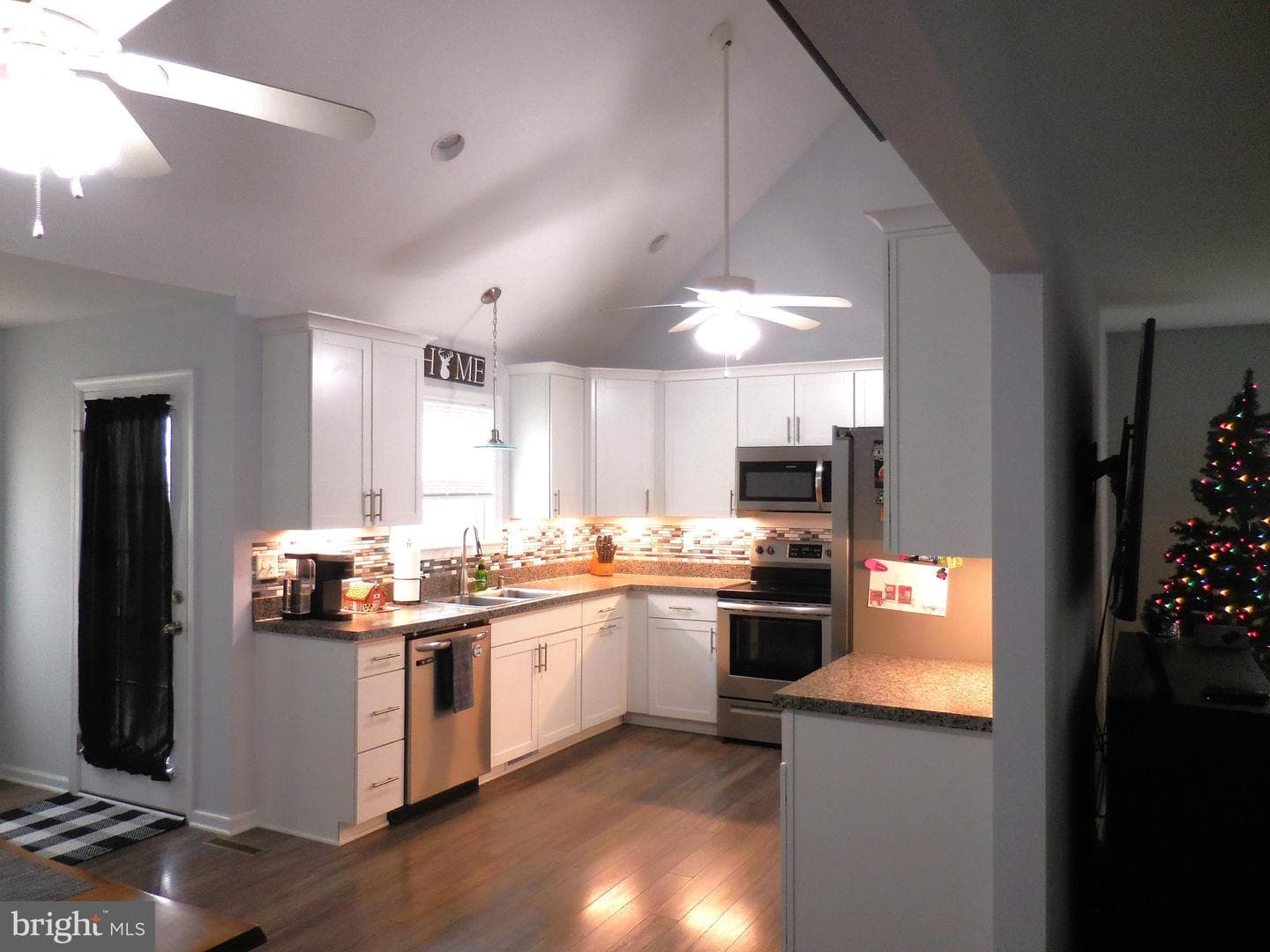 313 Beaver Trail photo 19