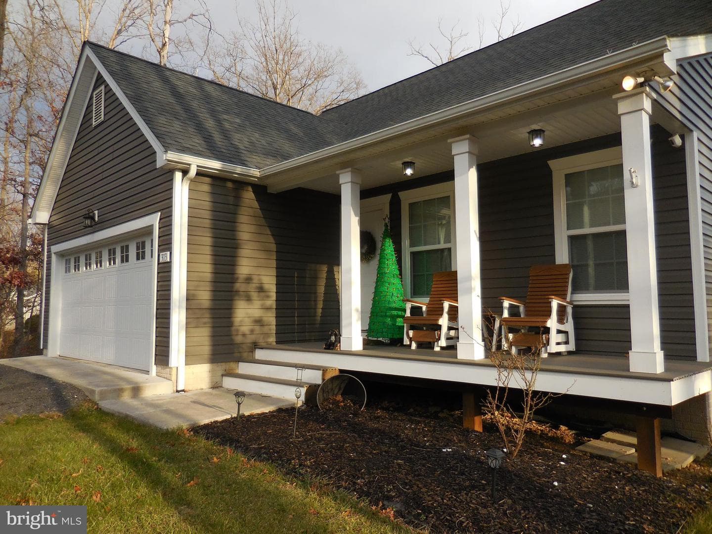 313 Beaver Trail photo 2