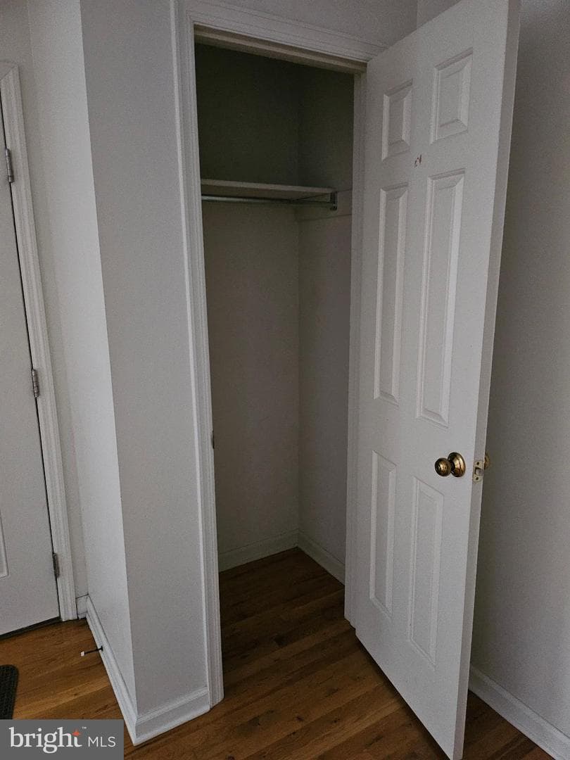 403 Tudor Drive photo 4
