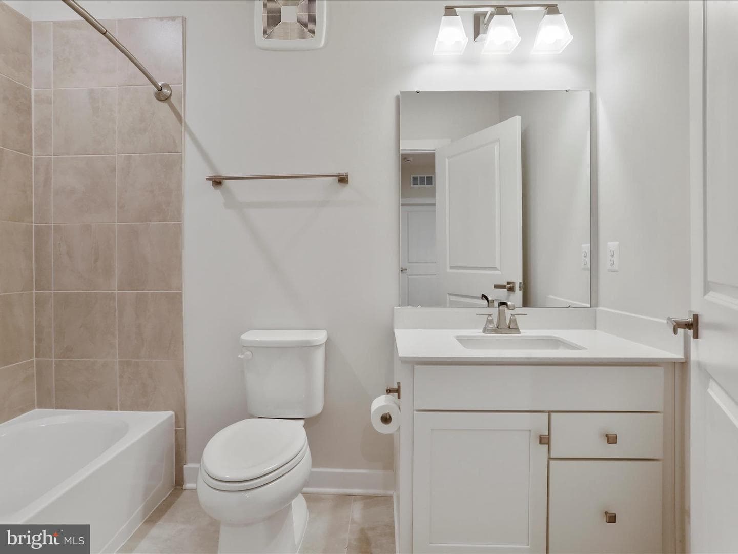 140 Mccormick Circle #302 photo 18