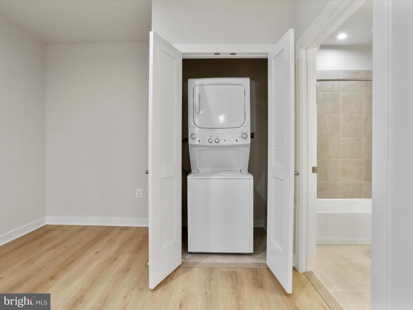 140 Mccormick Circle #302 photo 25