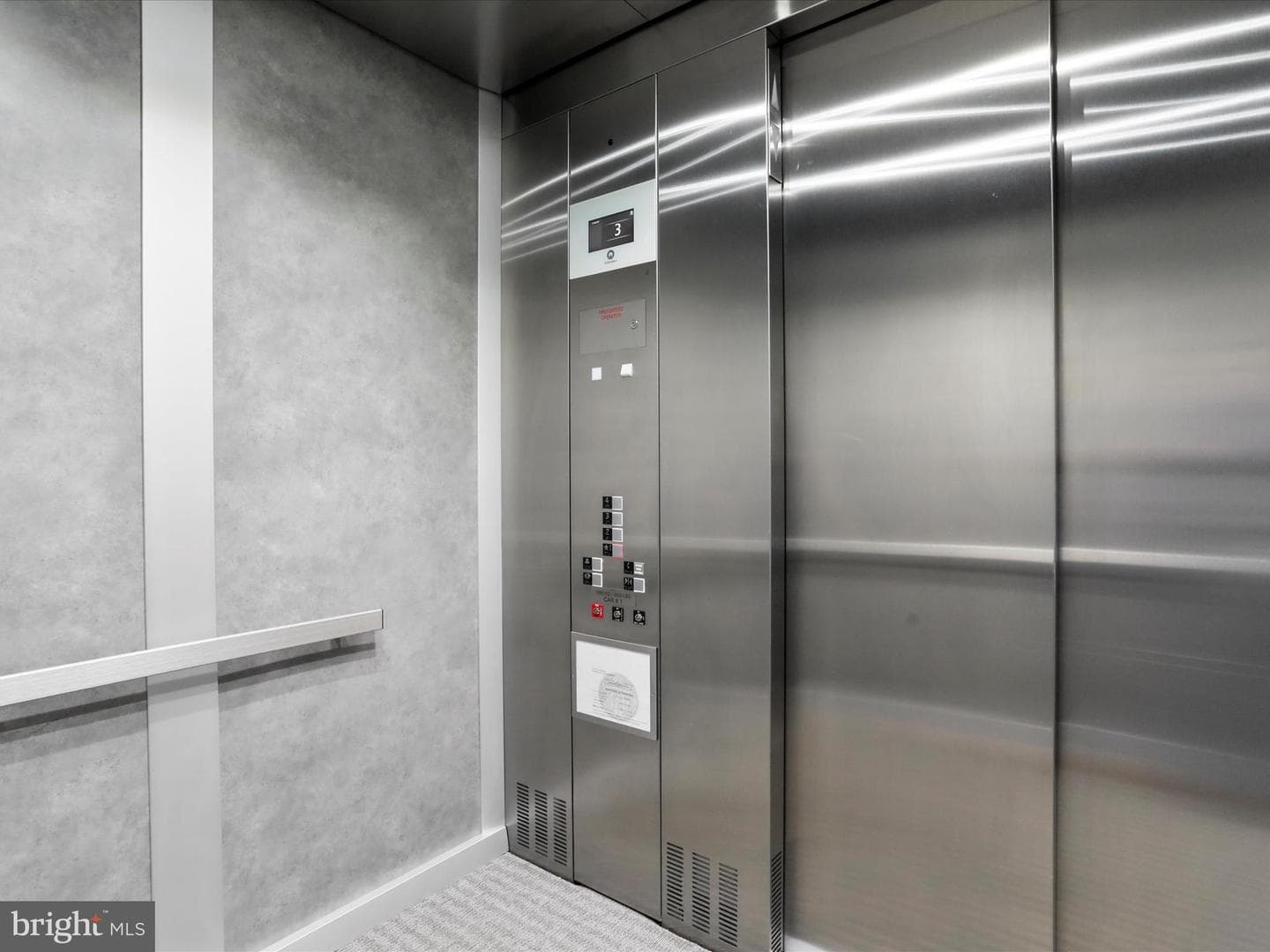 140 Mccormick Circle #302 photo 5
