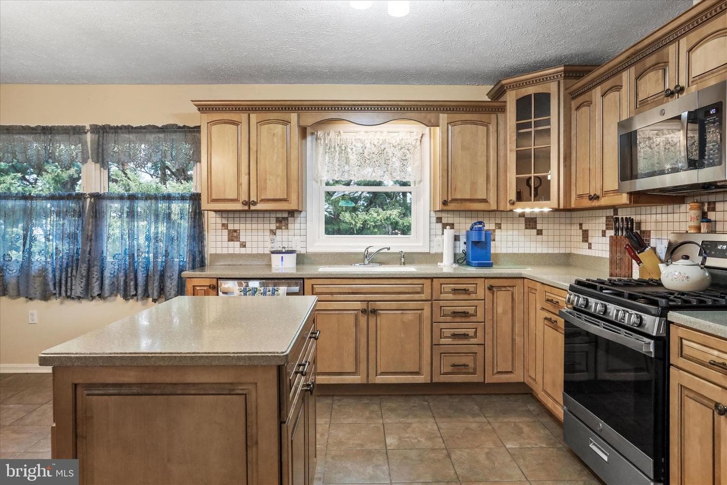 104 Linwood Court photo 24