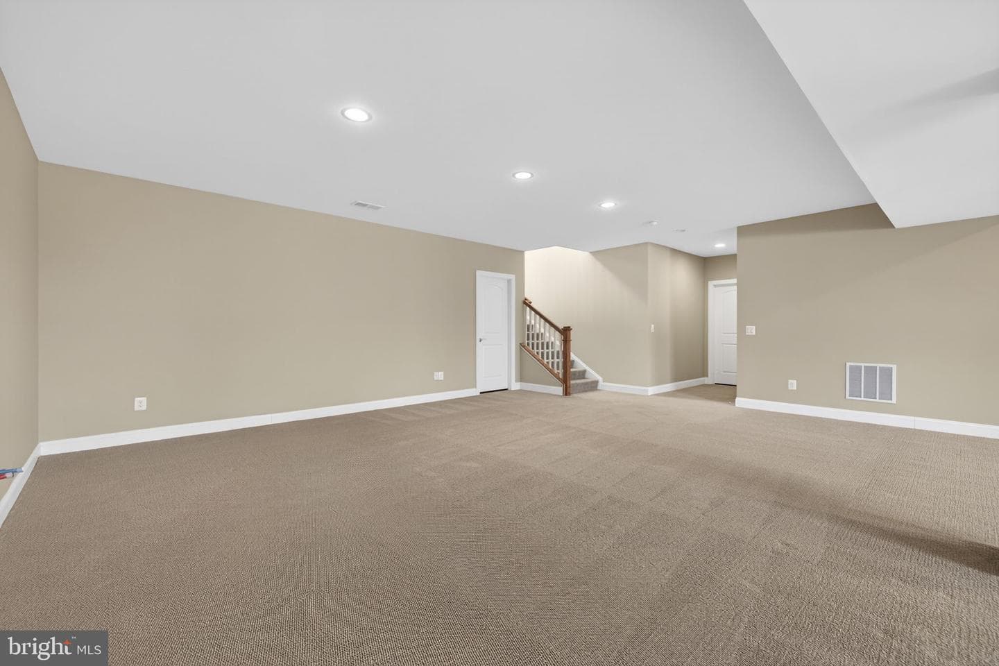 108 Gadwell Lane photo 35