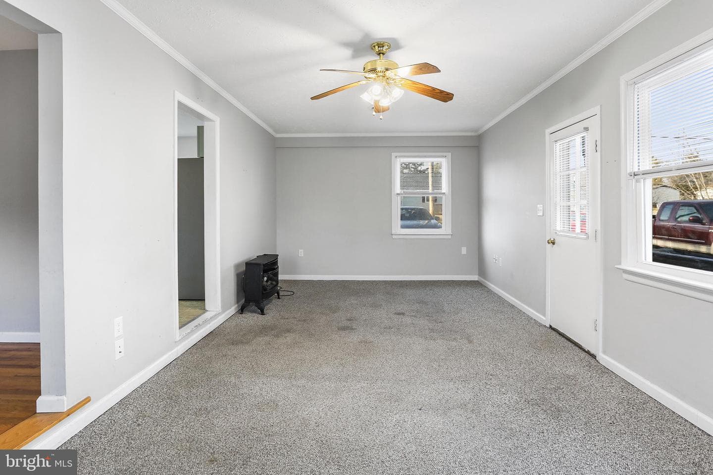 7786 Carolyn Avenue photo 21