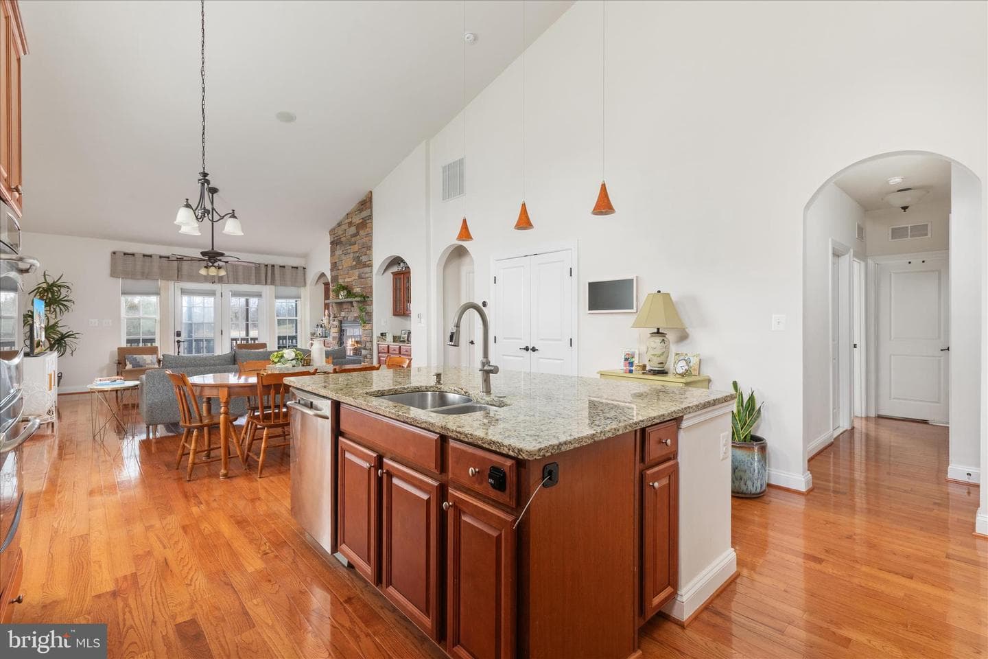 122 Buccaneer Court photo 14
