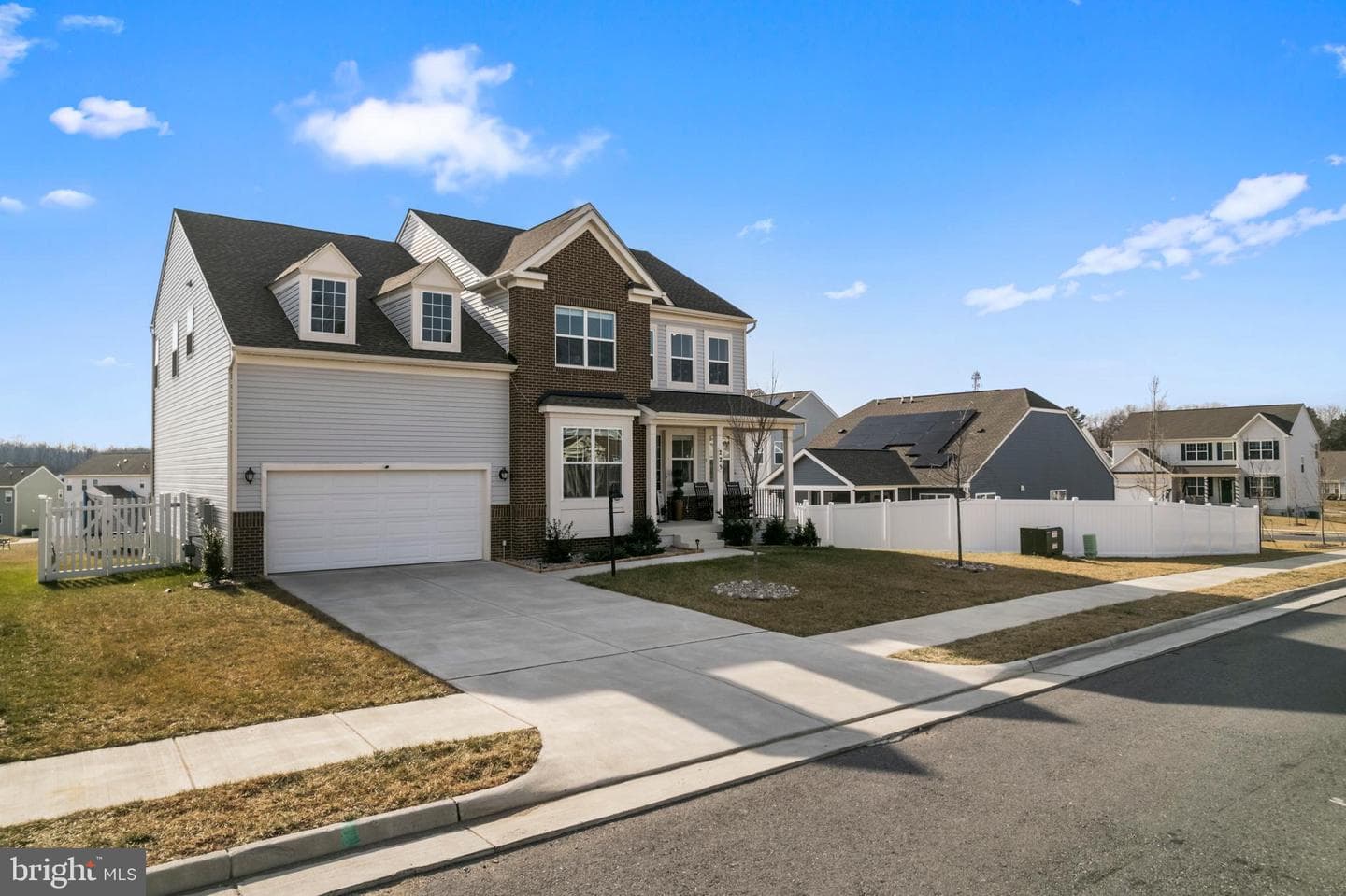 225 Lehigh Dr photo 3
