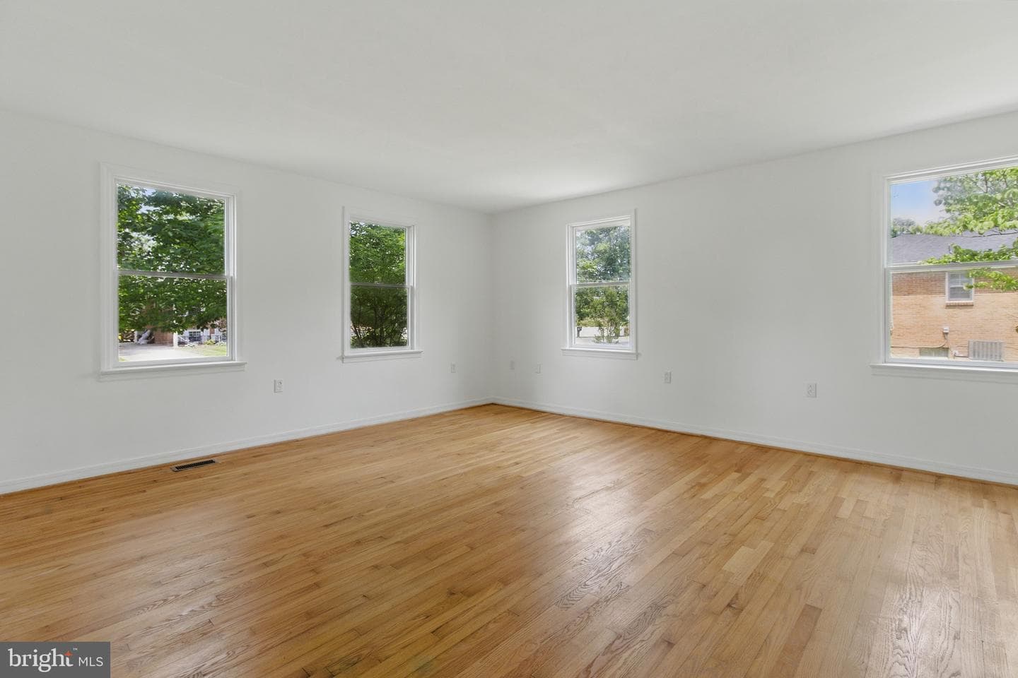 112 Westwood Circle photo 19