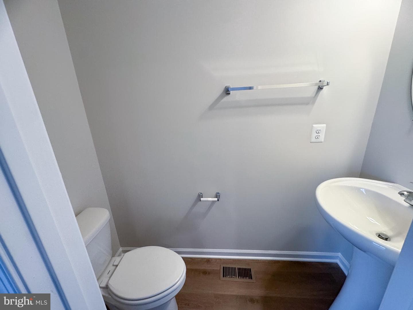 110 Flaxen Mane Court photo 11