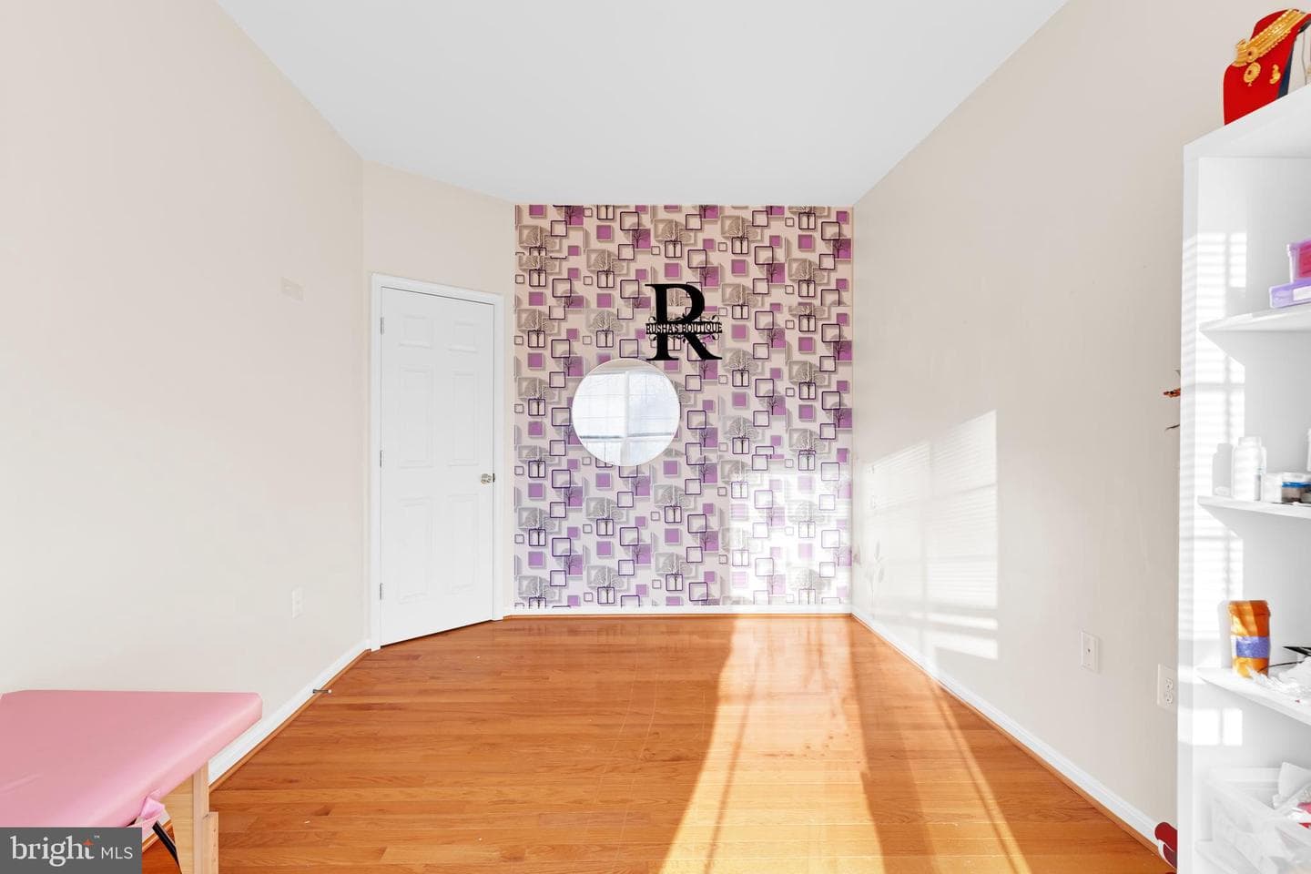 320 Morlyn Drive photo 18