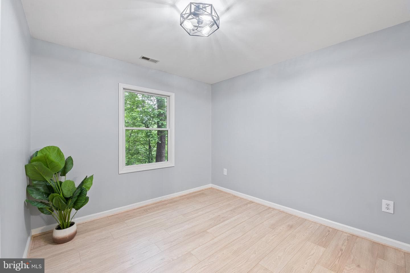 1420 Fishel Road photo 7