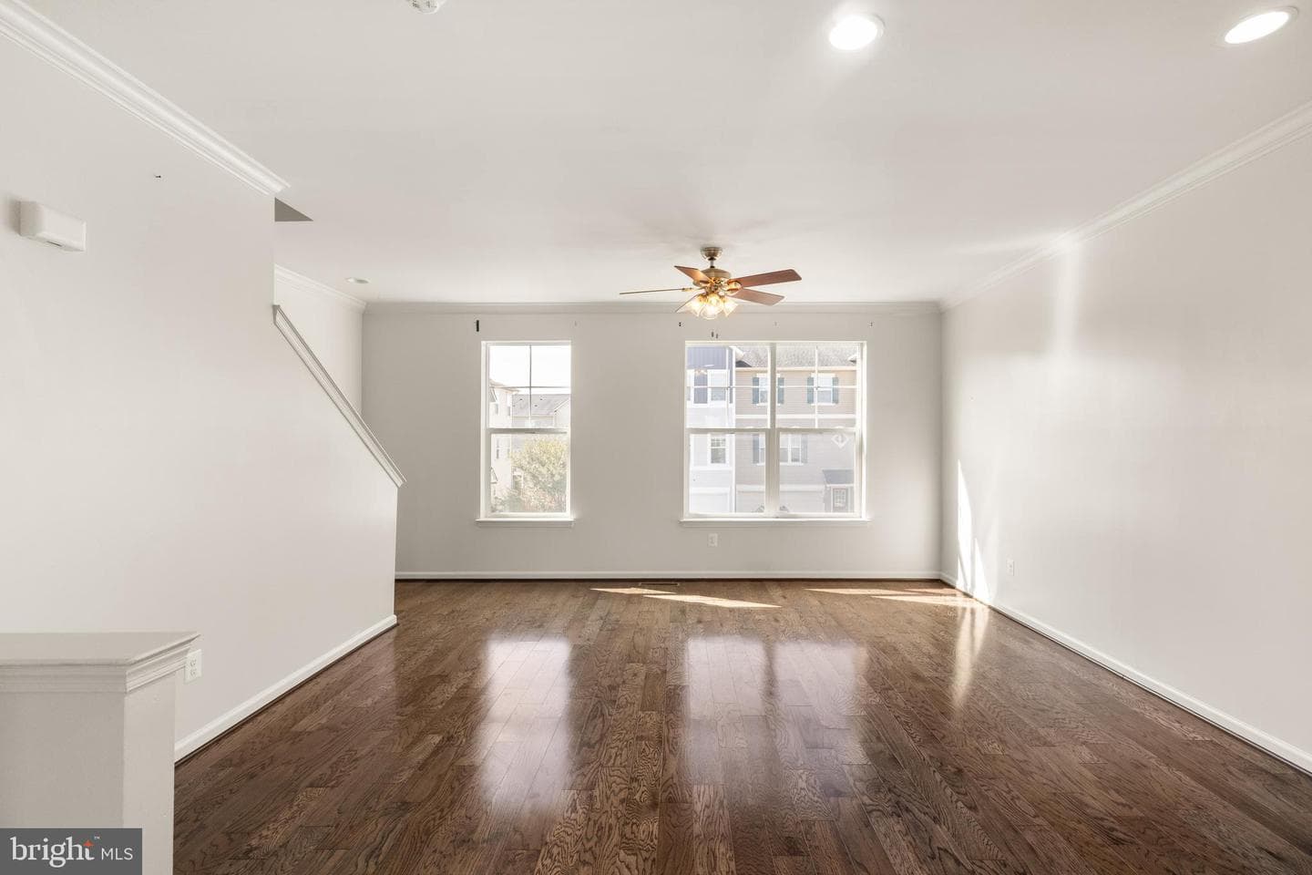 111 Rotunda Drive photo 15