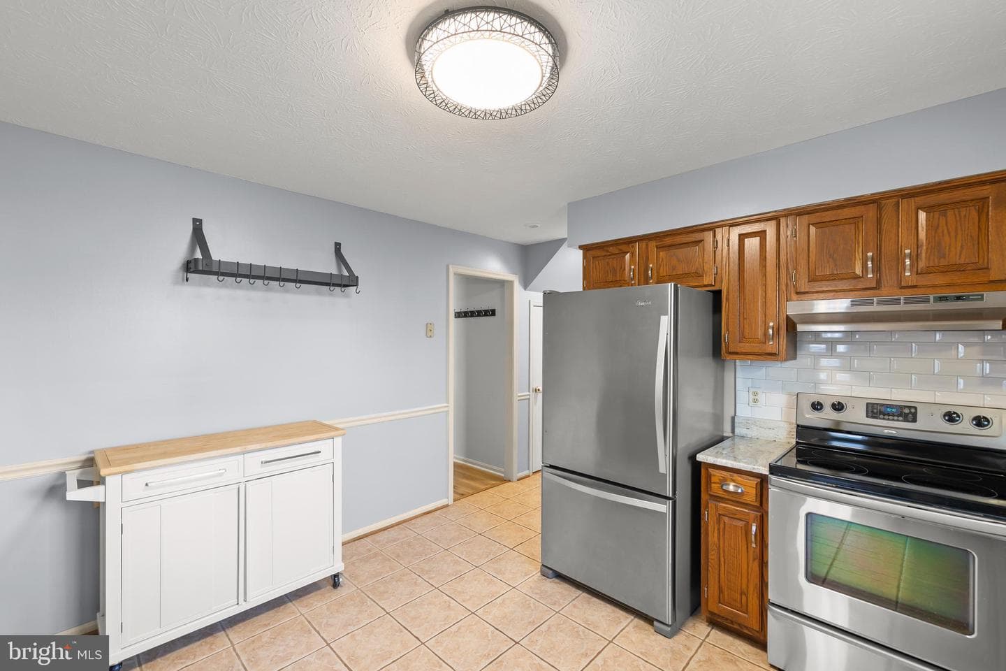 108 Columbia Circle photo 6