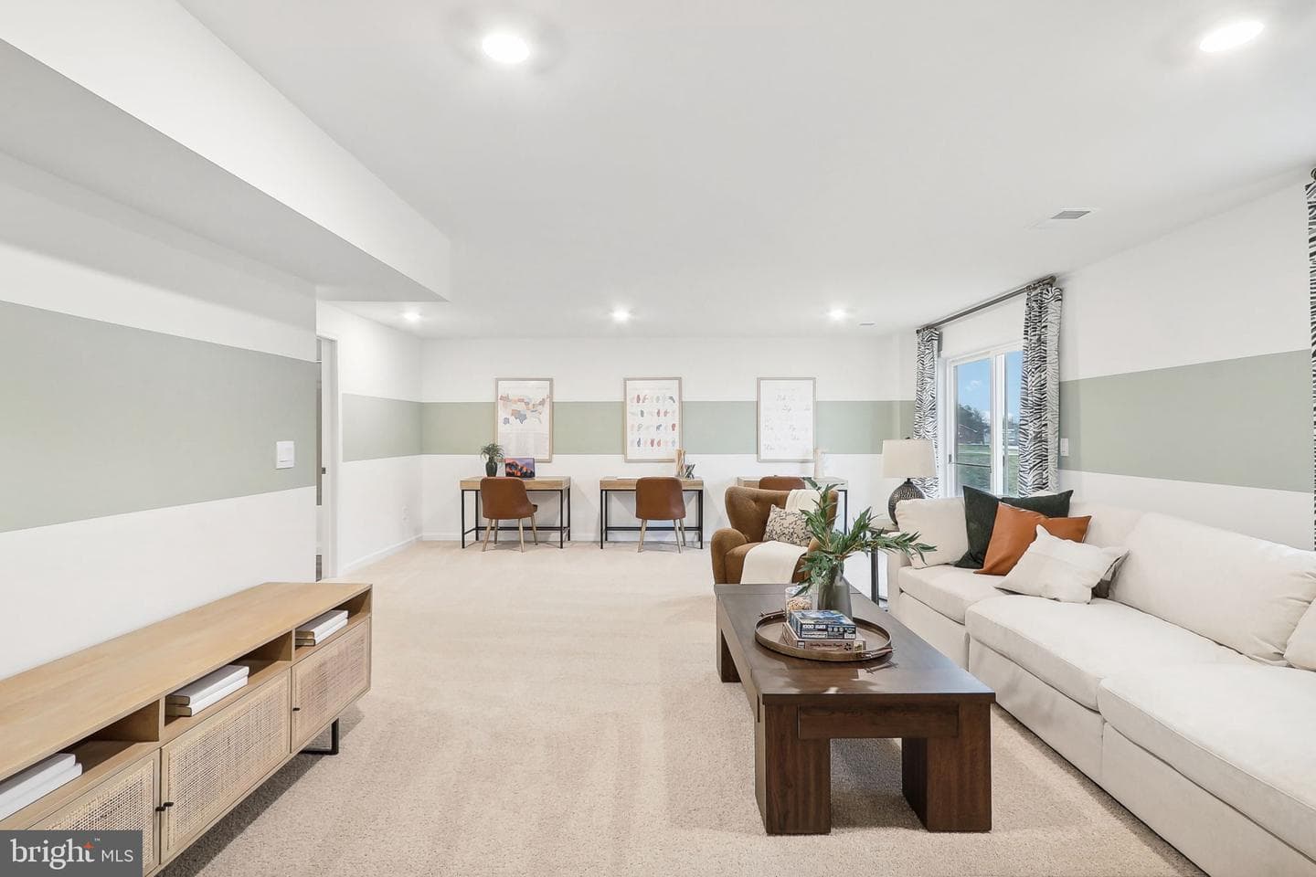 137 Woodford Drive photo 33