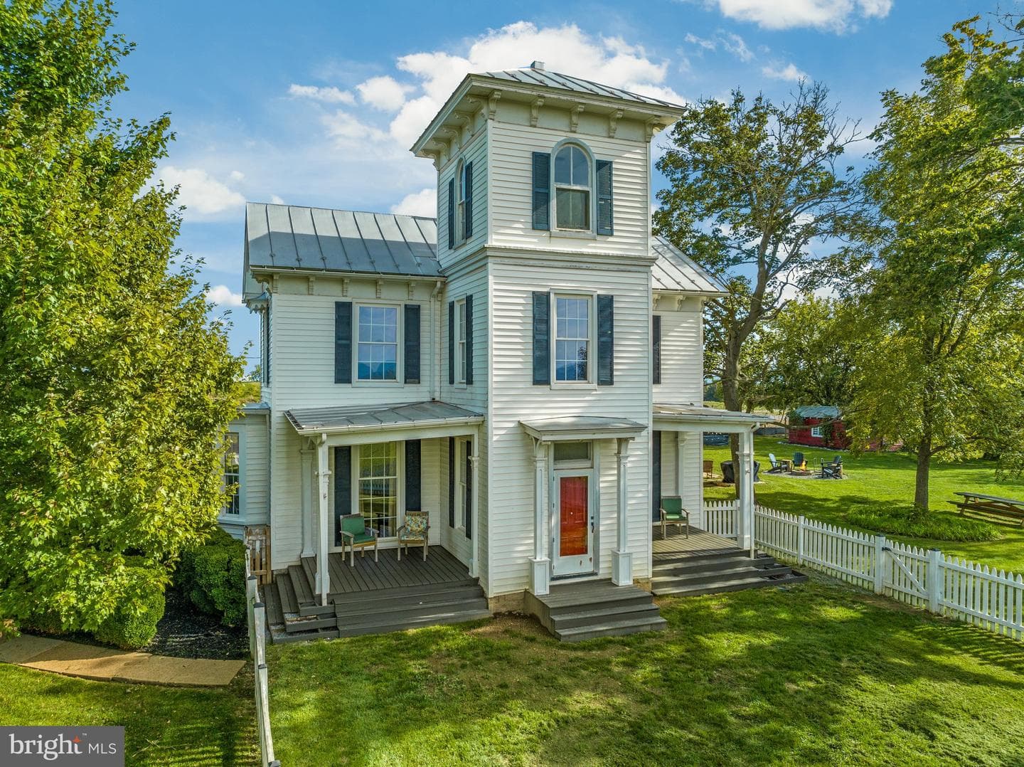 2239 Sixth Street, Middletown