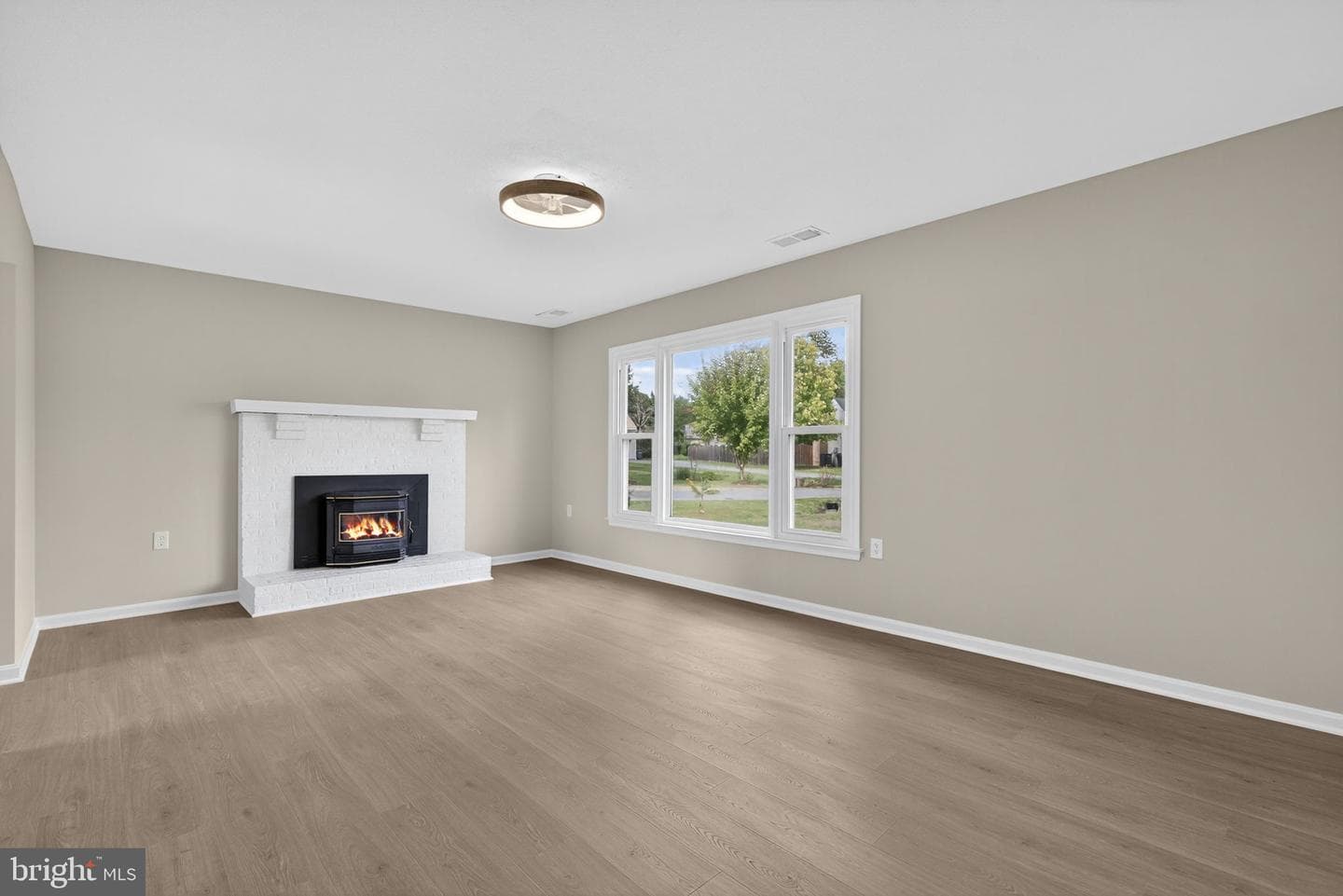 109 Columbia Circle photo 12