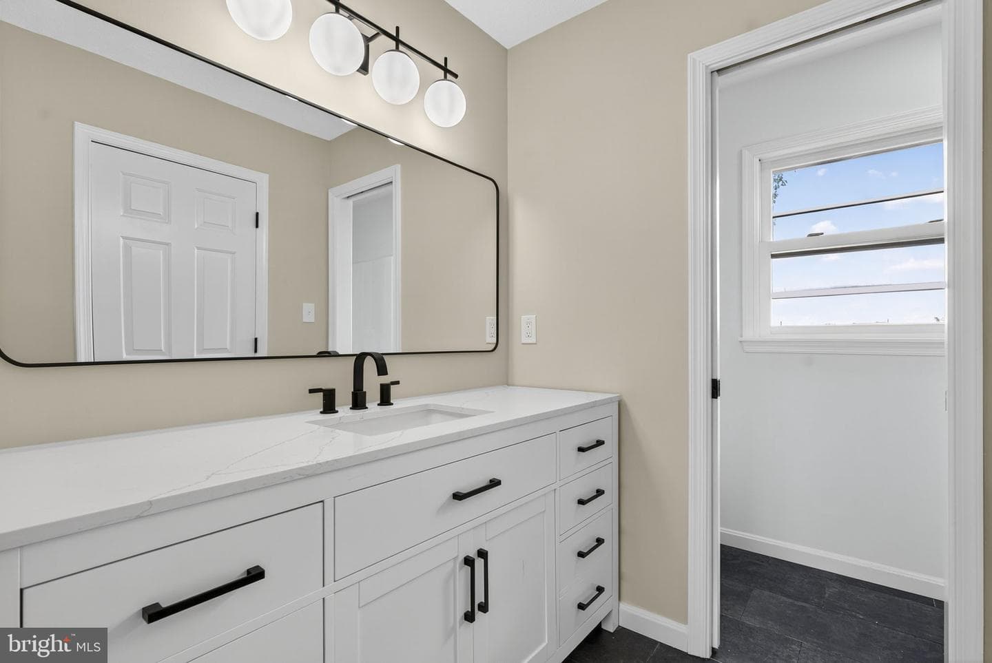 109 Columbia Circle photo 37